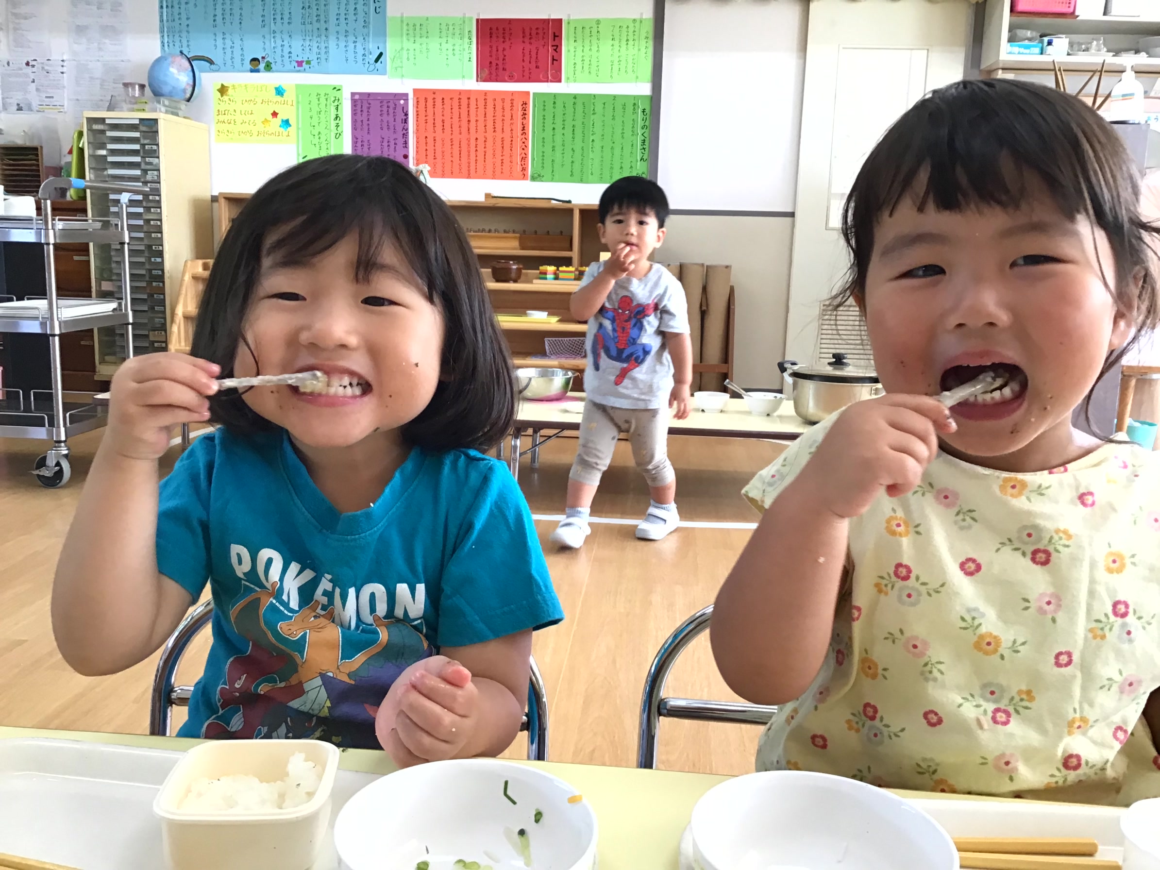 大人気！チキンバー